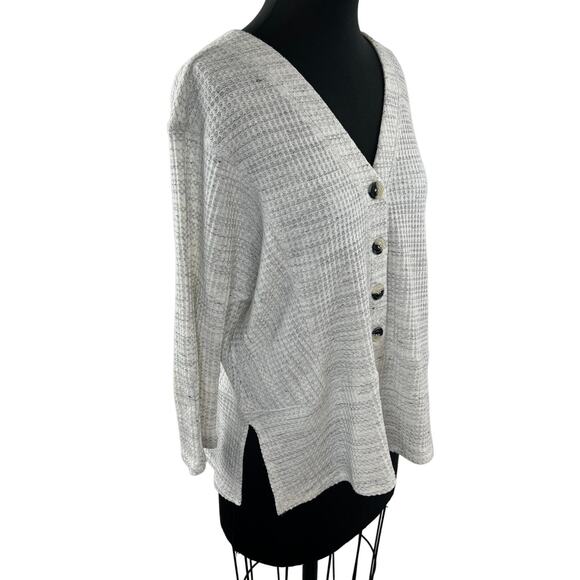 SUNDAY IN BROOKLYN Gray Waffle Knit V-Neck Button Front Pullover Sweater Size M - Picture 1 of 11